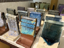 Load image into Gallery viewer, Glaze Masterclass with Robert Linigen: Understand glazes with confidence in this full-day workshop

